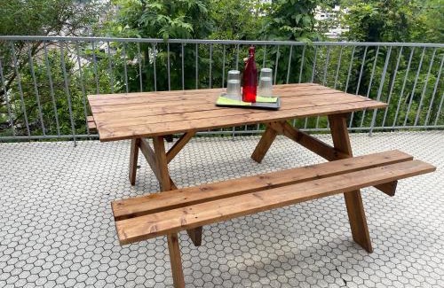 Tulle Appartement | Paisible Eden standing Terrasse - Magnifique Vue - Esprit nature en pleine ville