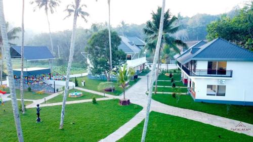 Cherplassery Station Balnéaire | Pakalakam Resorts