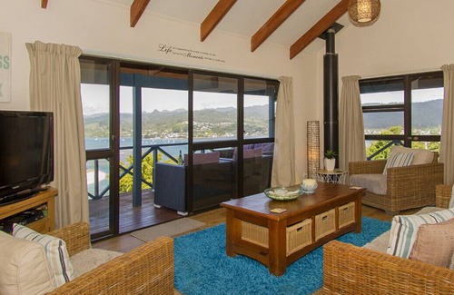 Tairua Cottage | Paku Paradiso - Porte d'entrée de la plage d'eau chaude et de Cathedral Cove - Maison de vacances Tairua