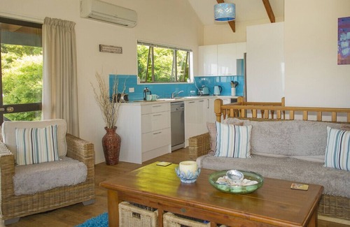 Tairua Cottage | Paku Paradiso - Porte d'entrée de la plage d'eau chaude et de Cathedral Cove - Maison de vacances Tairua
