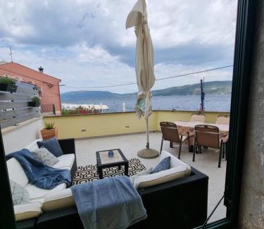 Valun Maison | Palac - Giordano