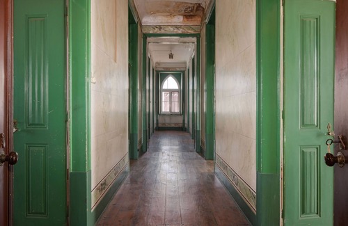 Capelas Maison | Palacete na Chamusca com Espaço Para Cavalos