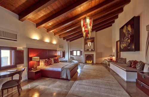 La Llotja-Born Hôtel | Palacio Can Marqués by Puro