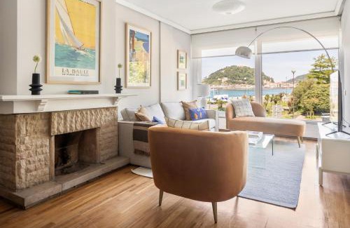 Antiguo Appartement | Palacio Miramar by FeelFree Rentals