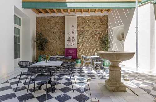 La Goleta Appartement | Palacio Vegafuente 2.3