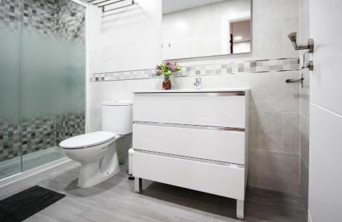 Carretera de Cadiz Appartement | Palacios 6, nuevo, playa, barrio tranquilo, todos los servicios, PA