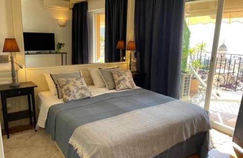 Bagnolet Appartement | Palais Florentin - Prime location -150m Casino gardens - Panoramic Sea View - Large Terrace - Parking