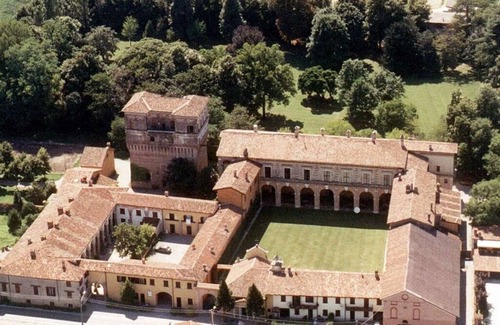 Torre Pallavicina Maison | Palazzo Barbò Retraite moderne