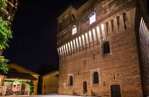 Torre Pallavicina Maison | Palazzo Barbò Retraite moderne
