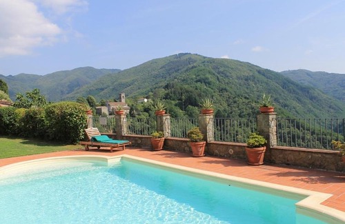 Lugliano Appartement | Palazzo D'arcato by PosarelliVillas