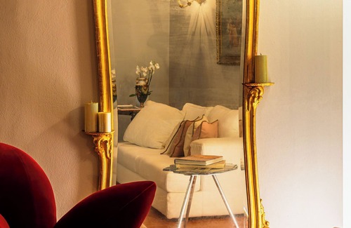 Pisa City Centre Appartement | PALAZZO DELLA BIANCA- Royal Experience