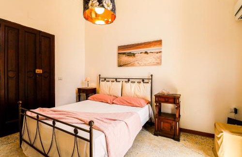 Gallipoli Appartement | Palazzo Migliaccio Apartment by Casa di Marco AP23