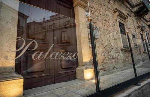 Montalbano Elicona Lit Et Petit-Déjeuner | Palazzo Restifa