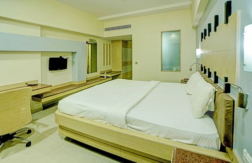 Kakinada Hôtel | Palette - Hilife Towers