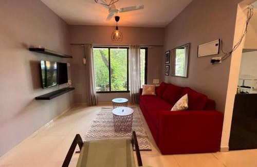 Khar Appartement | Pali Carters Building 102, 20th Road, Khar West by Connekt Homes