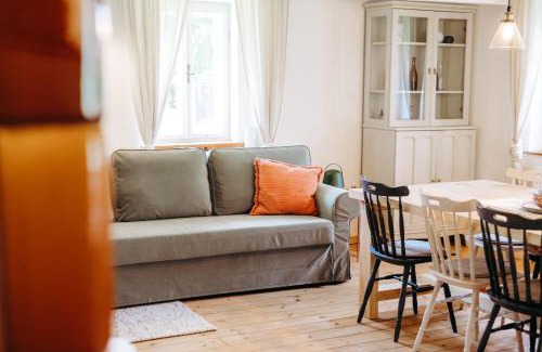 Lipova Maison | Palitz No 17 - venkovské stavení