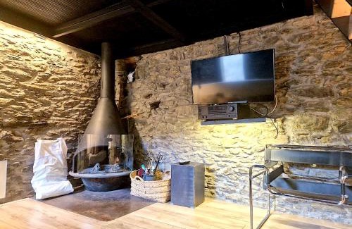 Llavorsi Maison | Paller rústic de muntanya amb estil i acollidor by RURAL D'ÀNEU