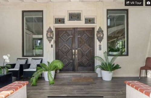 College Park Maison | Palm Beach Full Waterfront Paradise