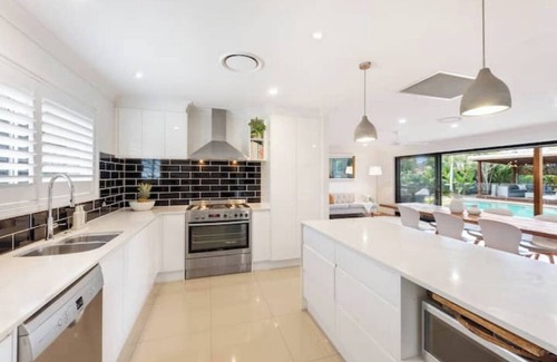 Palm Beach Maison | Palm Beach Oasis | Pool Sauna | Sleeps 11