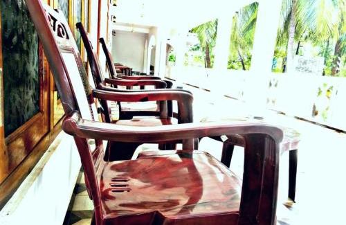 Uppuveli Station Balnéaire | Palm Beach Resort by Yosha Guest