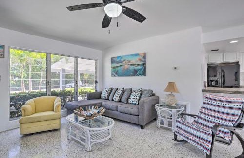 Palm City Maison | Palm City Canalfront Home with Boat Dock and Fire Pit!