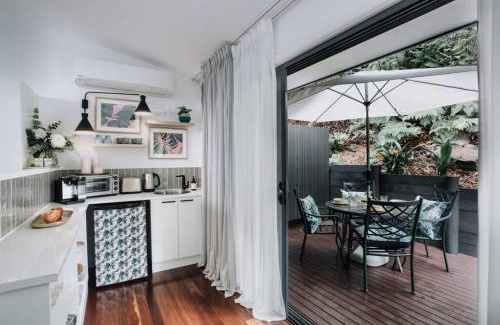 Terrigal Appartement | Palm House - by Coast Hosting