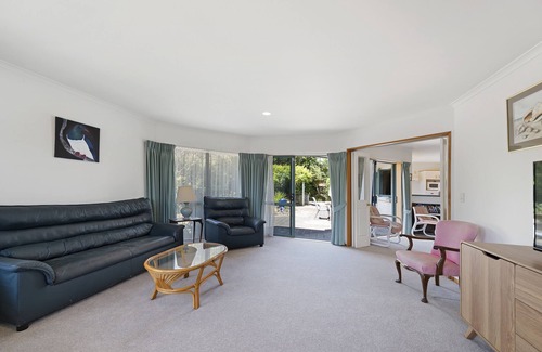 Papamoa Beach Cottage | Palm Tree Haven - Papamoa Maison de vacances