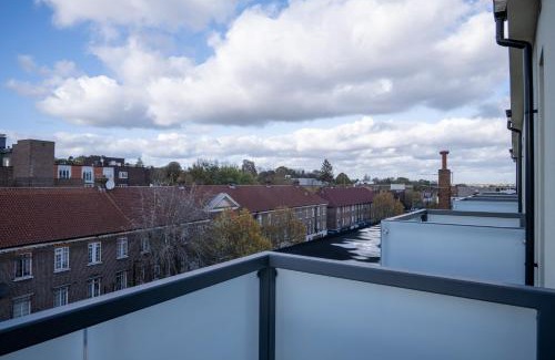 Farnborough and Crofton Appartement | Palm Tree House Apartments