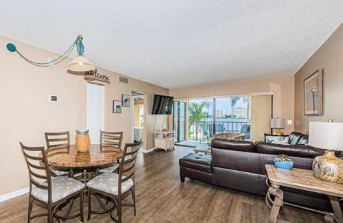 Palma del Mar Maison | Palma Dont Worry Beach Happy on Isla del Sol