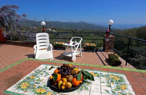 Piedimonte Etneo Villa | Palmento House Amazing View and Private Mini SPA