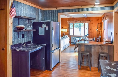 Old Forge Maison | Palmer Point - La Maison Palmer