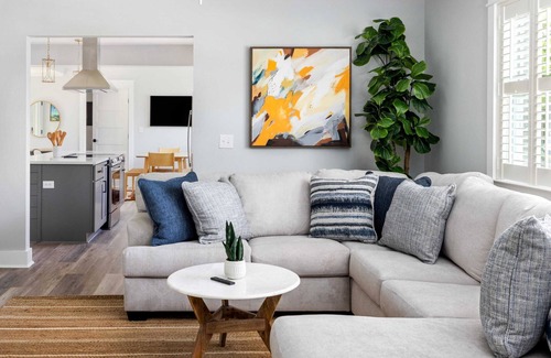 Mount Pleasant Maison | Palmetto Grove / Walk to Shem Creek / Mins to Dwtn