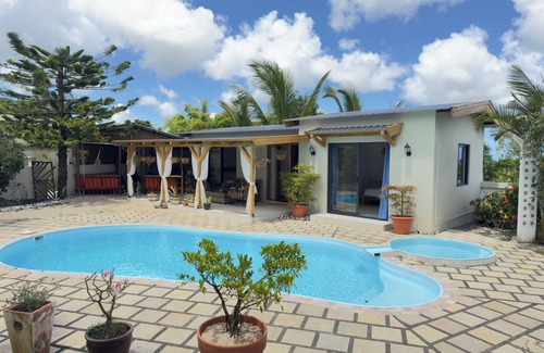 New Grove Villa | Palmiste Villa
