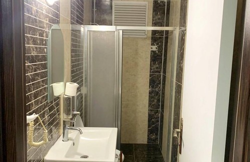 Artikli Hôtel | Palmiye Suit Otel