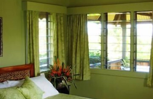Labasa Maison | Palmlea Farms Lodge & Bures