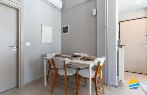 Pasalimani Appartement | Pame Rentals - 2BD Modern Home Steps from Pasalimani