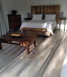 Polokwane Appartement | Pan's Breeze Overnight Accommodation