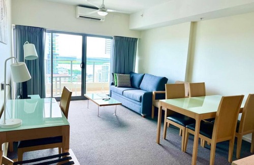 Darwin City Centre Appartement | Pandanas Apt 8 (18th fl, Sunrise & Harbour Views)