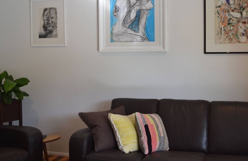 Whitfield Maison | Pandanus House - Pet Friendly + 4ème lits unité autonome, réservations plus longues.