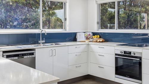 Yamba Maison | Pandanus - Spacious Waterfront Escape