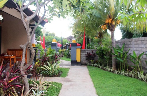 Pemuteran Maison | Pande Guest House