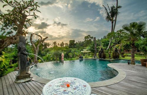 Kemenuh Cabine | Pangkung Carik Villa by GenuineHost