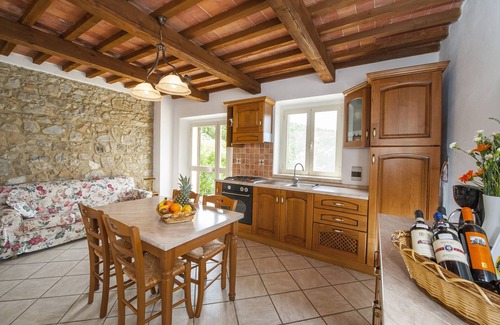 Massa Marittima Appartement | Appartement neuf pour 4 personnes au coeur de la Toscane "Il Girasole"