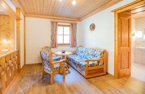 Holzgau Hôtel | Panorama-Hotel Winklerhof