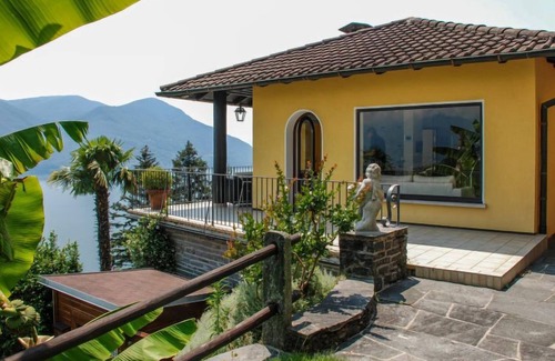 Porto Ronco Maison | Panorama Lakeview Lago Maggiore by Interhome