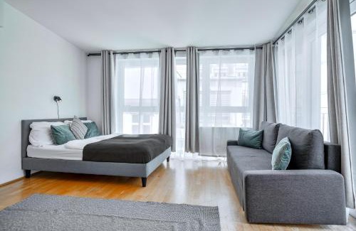 Schottenfeld Appartement | Panorama Rooftop Terrace I 3 min to Mariahilferstraße
