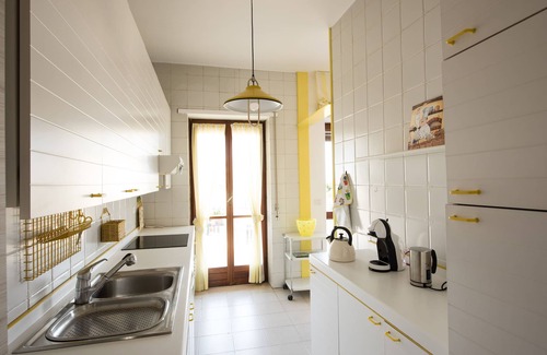 Montecalvario Appartement | Panorama Vesuvius Central 2 (devant le métro)