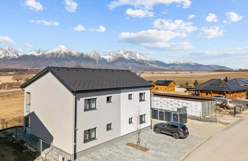 Velky Slavkov Appartement | Panorama View III