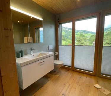 Flums Appartement | Panoramawohnung in 2-Fam-Haus - Nichtraucher, KEINE Haustiere