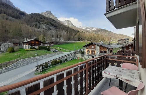 Bionaz Appartement | Panoramic and bright two-room apartment